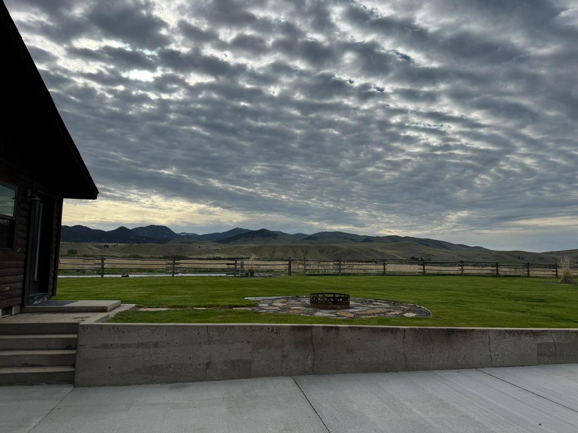 Sportsman Lodge Melrose Mt Butte Buitenkant foto