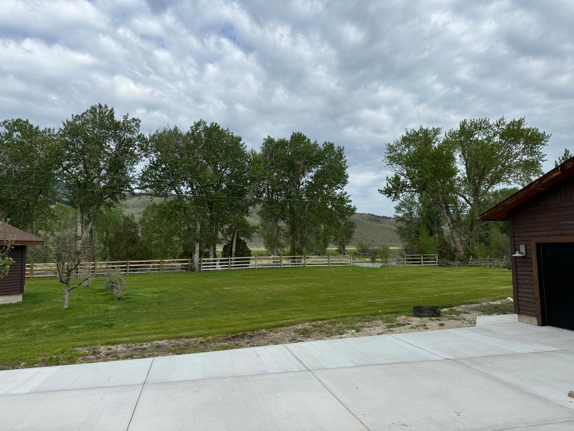 Sportsman Lodge Melrose Mt Butte Buitenkant foto